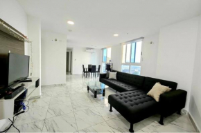 Room in Guest room - Panama Panama Guest Room with Shared Facilities